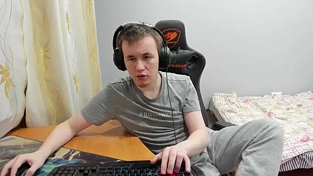 iliaskrislove online show from November 25, 2:34 am