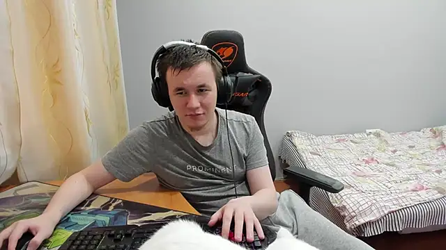 iliaskrislove online show from November 29, 10:59 am