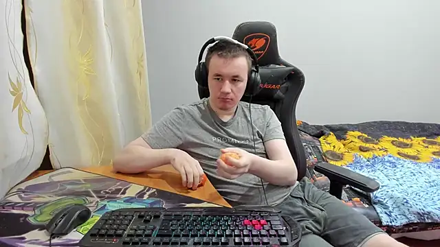 iliaskrislove online show from October 30, 12:53 am