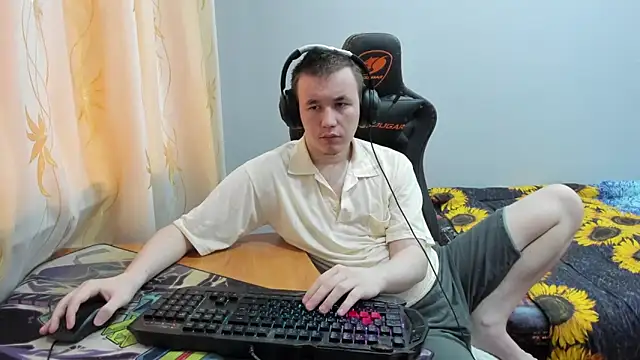 iliaskrislove online show from November 1, 5:57 am