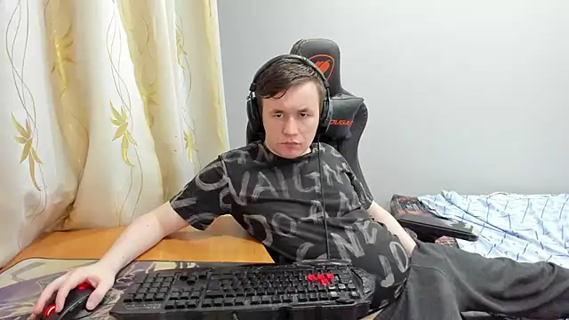iliaskrislove online show from May 29, 6:58 pm