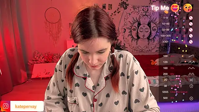 Snapshot of callmekatesmith chatting on February 28, 7:56 pm callmekatesmith online show from February 28, 7:56 pm