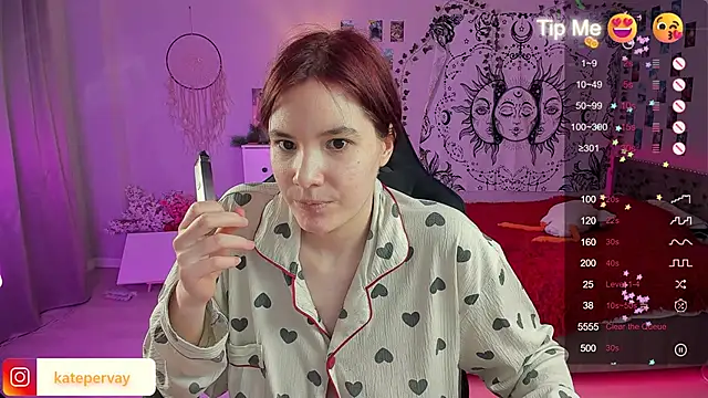Snapshot of callmekatesmith chatting on February 21, 7:54 pm callmekatesmith online show from February 21, 7:54 pm