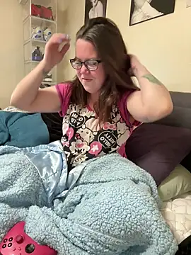 FreakNastyLacie online show from May 3, 6:22 pm