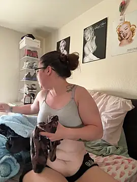 FreakNastyLacie online show from May 18, 12:54 pm