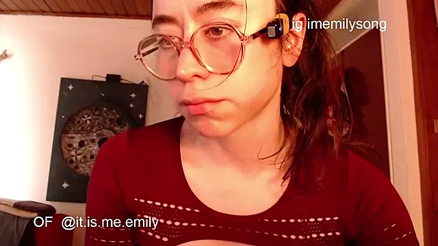emily pearl  online show from March 5, 7:43 pm