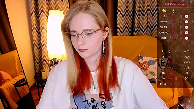 Aemilia  online show from April 1, 8:04 am