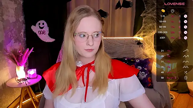 Aemilia  online show from October 29, 6:01 am