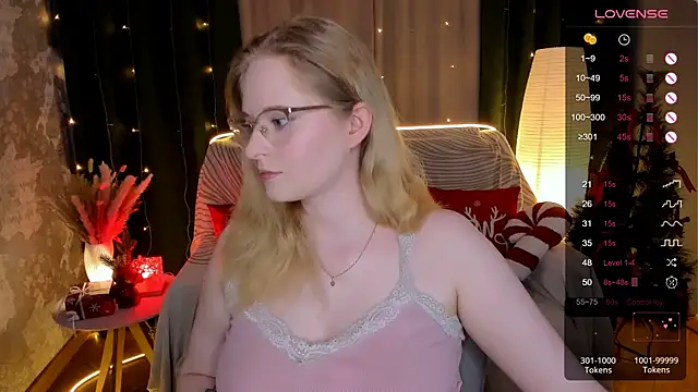 Aemilia  online show from December 5, 8:46 am