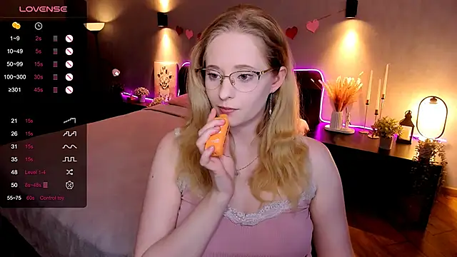 Aemilia  online show from November 17, 8:29 am