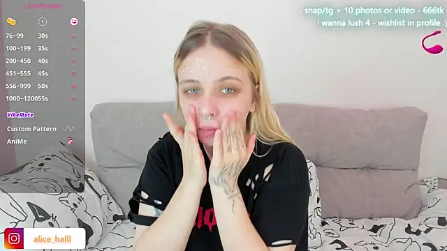 Alice Halle online show from March 8, 8:44 am