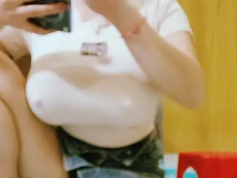 Dary girl12 online show from February 19, 1:51 am