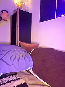 SpicyVicky online show from March 5, 5:37 am