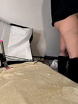 Linalicious online show from March 6, 7:25 am