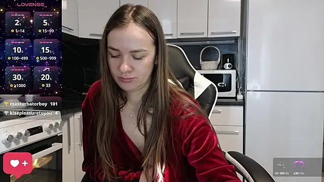 Snapshot of Strip-Lady chatting on February 19, 5:27 am Strip-Lady online show from February 19, 5:27 am