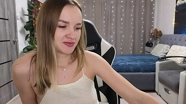 Strip-Lady online show from February 11, 12:38 pm