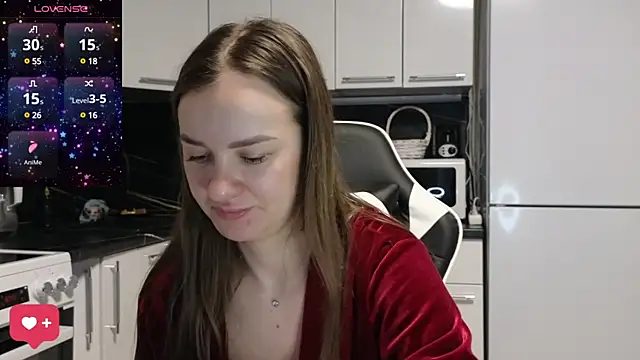 Snapshot of Strip-Lady chatting on February 19, 2:23 am Strip-Lady online show from February 19, 2:23 am