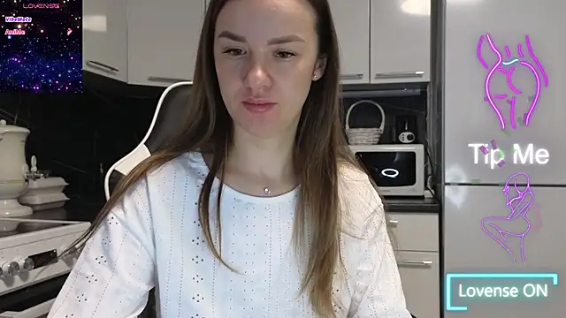 Snapshot of Strip-Lady chatting on March 13, 2:38 am Strip-Lady online show from March 13, 2:38 am