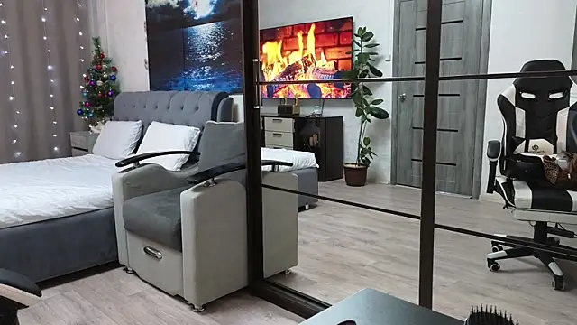 Strip-Lady online show from January 13, 9:24 am