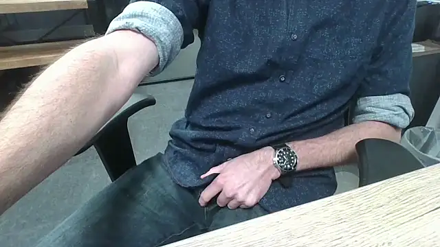 Michealtje85 online show from January 15, 4:10 pm