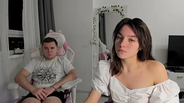 Snapshot of MashkaRay chatting on November 16, 6:12 pm MashkaRay online show from November 16, 6:12 pm