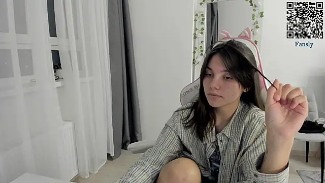 MashkaRay online show from December 21, 1:35 pm