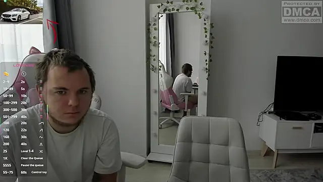 Snapshot of MashkaRay chatting on November 1, 7:46 am MashkaRay online show from November 1, 7:46 am