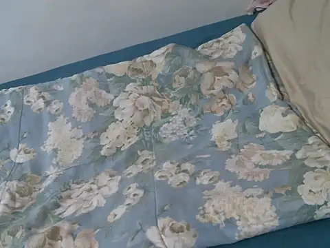 luckieey online show from November 26, 6:24 am