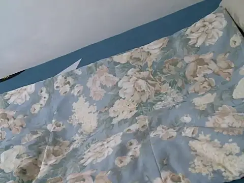 luckieey online show from November 28, 7:08 am