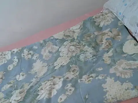 luckieey online show from November 12, 8:29 am