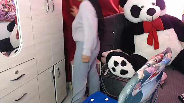 SWEETT CORY online show from March 22, 1:09 am