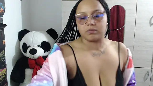 SWEETT CORY online show from April 11, 3:03 am