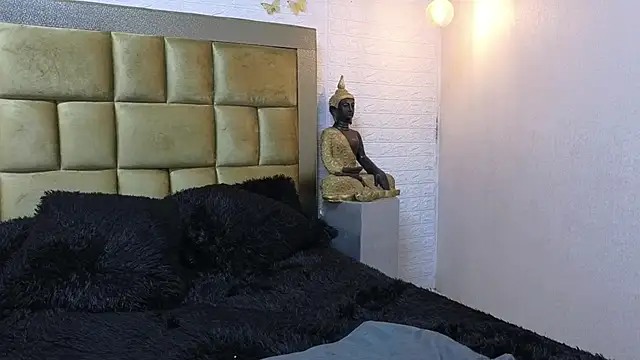 ximenawilliamss online show from April 12, 2:31 pm