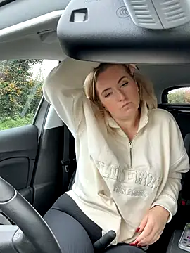 Rebeccaxxx online show from November 7, 11:04 am