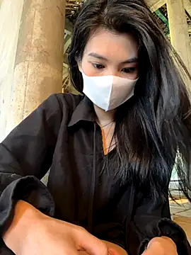 Snapshot of Ladygirrl22 chatting on November 22, 6:56 am Ladygirrl22 online show from November 22, 6:56 am