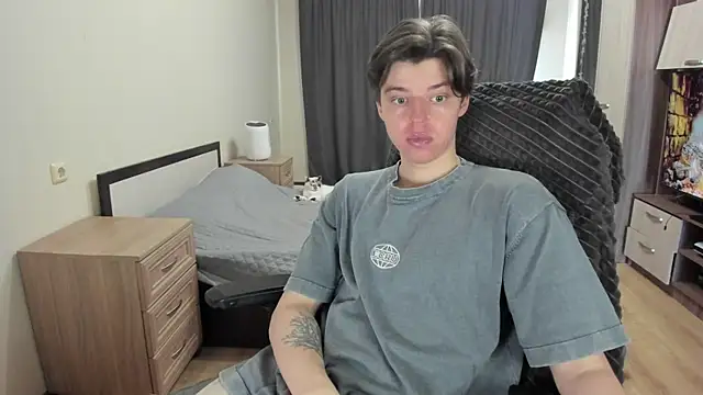 Liam sexy1 online show from April 5, 7:48 am