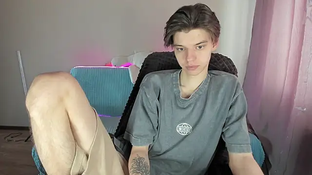 Liam sexy1 online show from March 18, 8:17 am