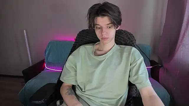 Liam sexy1 online show from February 24, 8:06 am