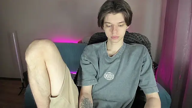 Liam sexy1 online show from March 6, 8:41 am