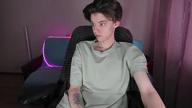 Liam sexy1 online show from March 20, 3:36 pm