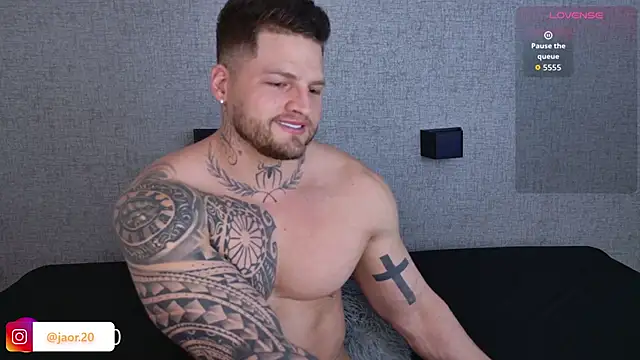 Jaor owens20 online show from March 9, 11:19 pm