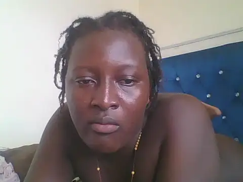 Snapshot of Heavy_ass chatting on March 10, 12:17 pm Heavy ass online show from March 10, 12:17 pm