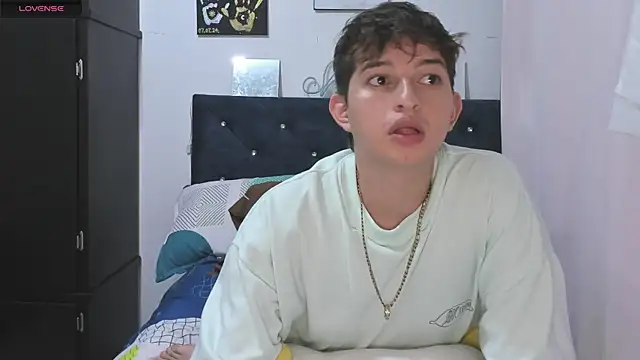 Hanz peterss online show from March 1, 10:42 pm