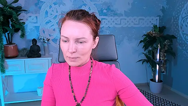 VandaRossi online show from March 14, 9:14 am