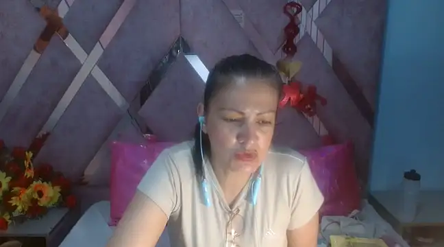 Snapshot of Mulan_sexy01 chatting on March 1, 7:48 pm Mulan sexy01 online show from March 1, 7:48 pm