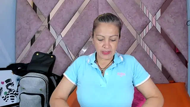 Mulan sexy01 online show from May 13, 1:07 pm