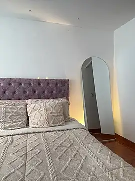 samantha evans2 online show from February 12, 7:57 pm