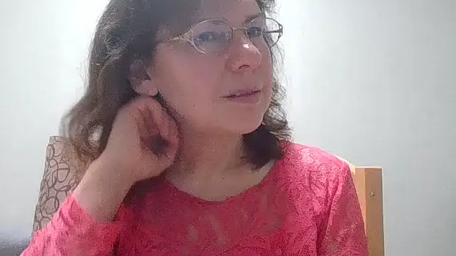 HollyJewel online show from March 29, 5:03 pm