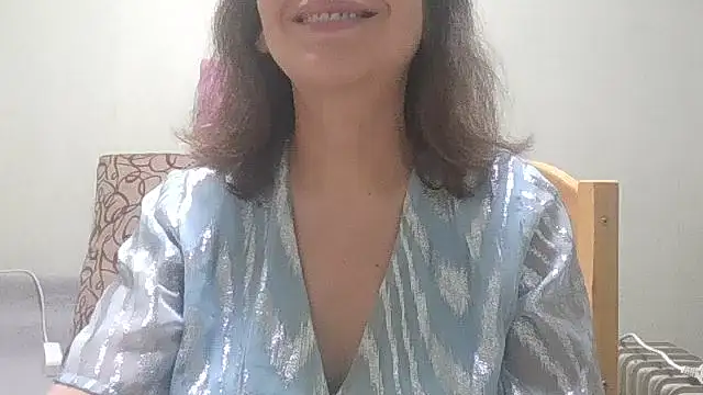 HollyJewel online show from March 19, 5:02 pm