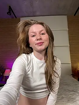 AliceBellamy online show from March 15, 9:11 pm